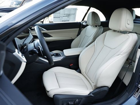 New 2026 BMW 430i 430i w/ M Sport Package image 22