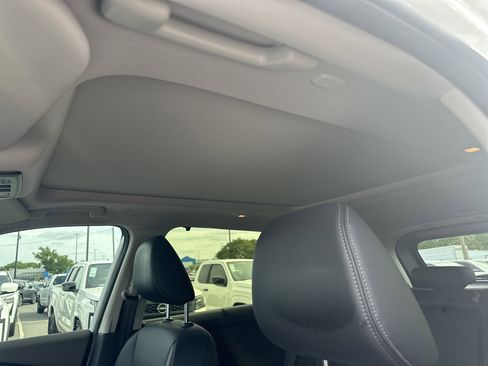 Used 2023 Nissan Rogue Platinum w/ Platinum Premium Package image 21