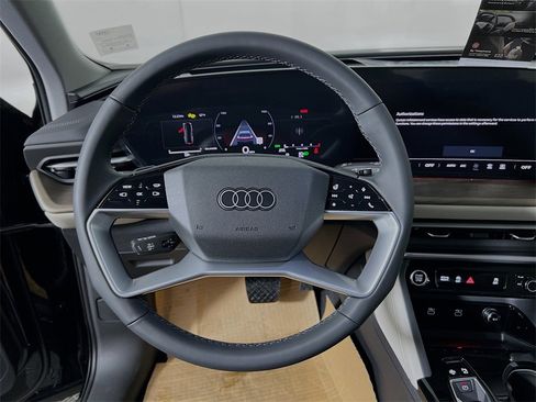 New 2025 Audi Q5 Premium Plus image 12