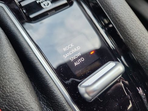 New 2026 Jeep Compass Trailhawk image 32