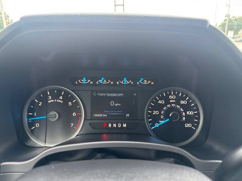 Used 2017 Ford F150 XLT w/ Equipment Group 302A Luxury AWD/4WD image 32