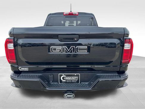 New 2026 GMC Canyon Denali w/ LPO, Denali Black Edition image 10