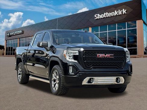 Used 2022 GMC Sierra 1500 Denali w/ Denali Premium Package image 3