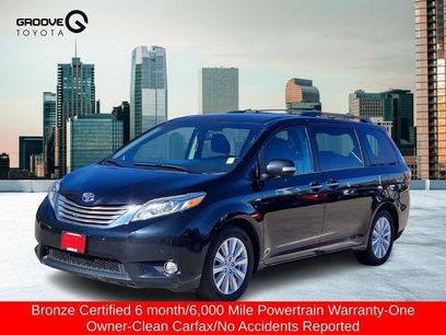 Used 2017 Toyota Sienna Limited Premium