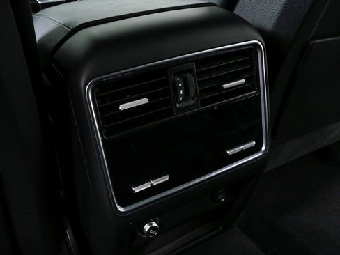 Certified 2023 Porsche Cayenne Coupe image 21