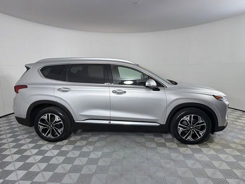Used 2019 Hyundai Santa Fe AWD image 4