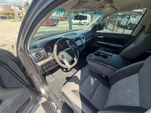 Used 2014 Toyota Tundra SR5 AWD/4WD image 11