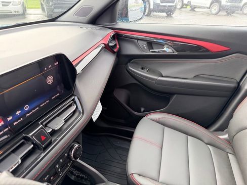 New 2026 Chevrolet TrailBlazer RS w/ Convenience Package AWD/4WD image 30