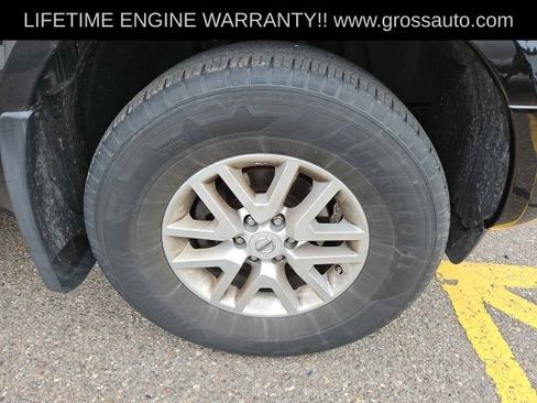 Used 2019 Nissan Frontier SV w/ Value Truck Package AWD/4WD image 9