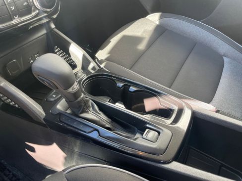 Used 2025 Chevrolet TrailBlazer LT image 41