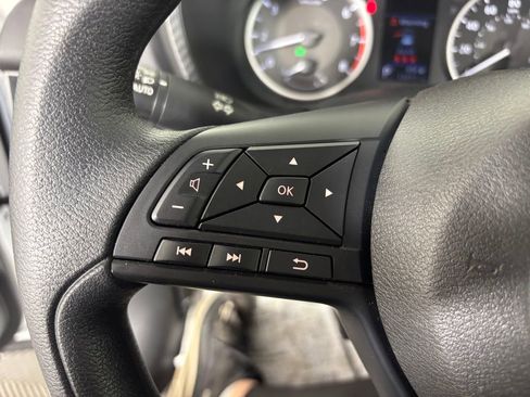 Used 2024 Nissan Sentra S image 16