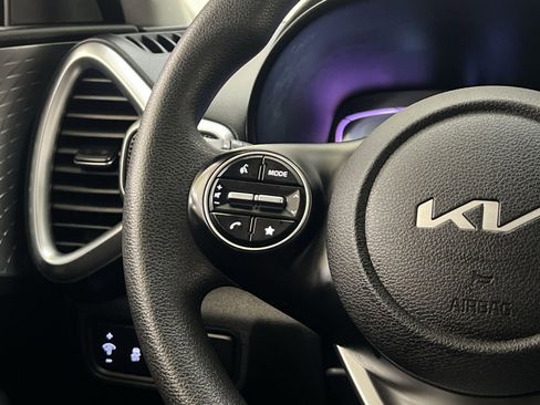 Used 2024 Kia Soul LX w/ Option Group 015 image 29