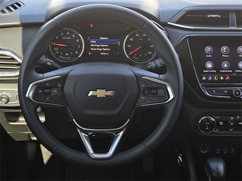 Used 2021 Chevrolet TrailBlazer LT image 10