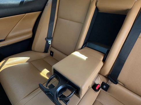 Used 2015 Lexus IS 250 AWD w/ Navigation System Package image 20