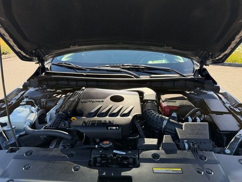 Used 2020 Nissan Altima 2.0 Platinum FWD image 29