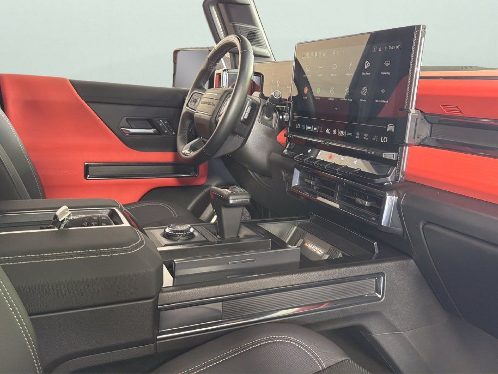 Certified 2026 GMC Hummer EV 3X w/ Carbon Fiber Edition Package AWD/4WD image 38
