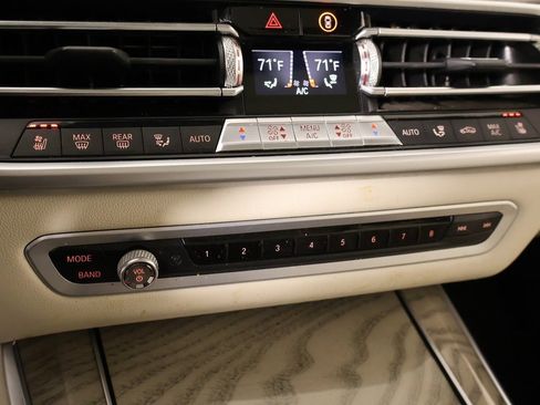 Used 2019 BMW X5 xDrive50i w/ Executive Package image 8