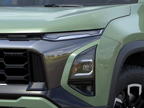 New 2026 Chevrolet Equinox ACTIV w/ Safety and Technology Package image 43