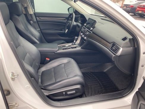 Used 2018 Honda Accord EX-L image 43