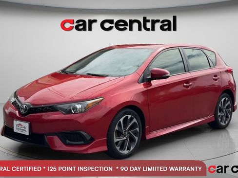 Used 2018 Toyota Corolla iM FWD image 1