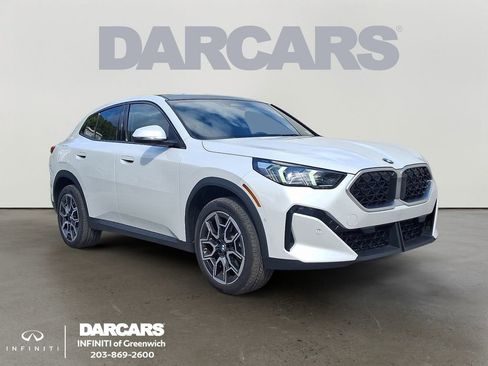 Used 2025 BMW X2 xDrive28i image 1