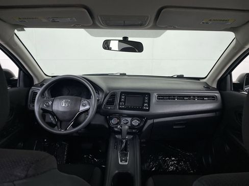 Used 2021 Honda HR-V LX image 25