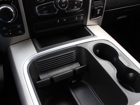 Used 2017 RAM 1500 Big Horn image 25