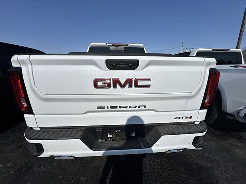 New 2026 GMC Sierra 1500 AT4 w/ Technology Package image 5