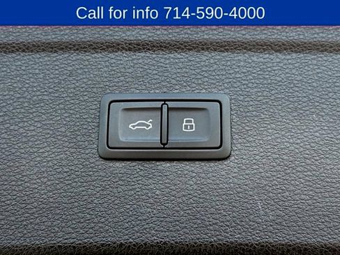 Used 2023 Audi Q5 2.0T Premium w/ Convenience Package AWD/4WD image 9