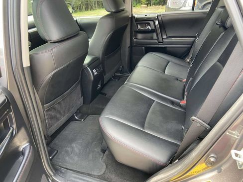 Used 2023 Toyota 4Runner TRD Off-Road Premium w/ Moonroof Package AWD/4WD image 23
