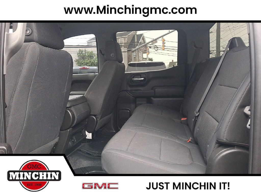 Used 2019 Chevrolet Silverado 1500 Custom w/ Custom Value Package AWD/4WD image 10