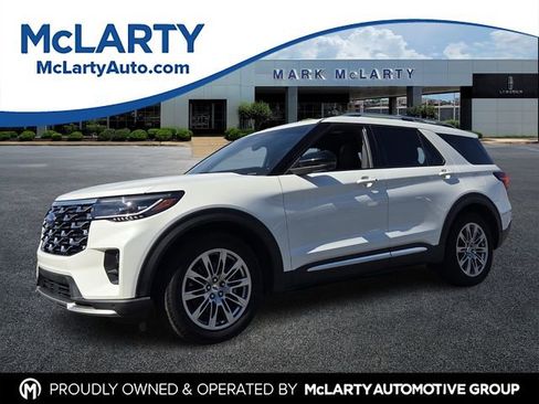 Certified 2025 Ford Explorer Platinum image 1