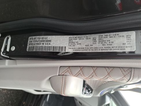Used 2022 Jeep Grand Cherokee Summit AWD/4WD image 35