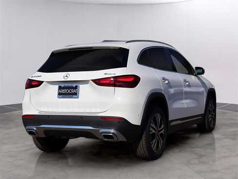 New 2026 Mercedes-Benz GLA 250 4MATIC image 5