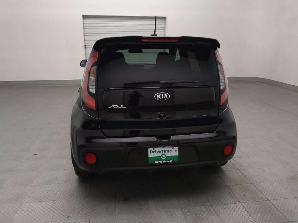 Used 2018 Kia Soul w/ Option Group 020 FWD image 6