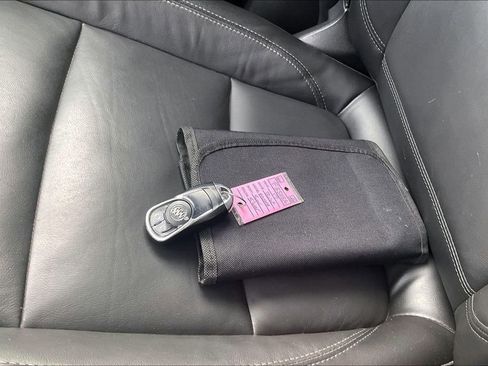 Used 2017 Buick Encore Premium w/ Experience Buick Package image 10