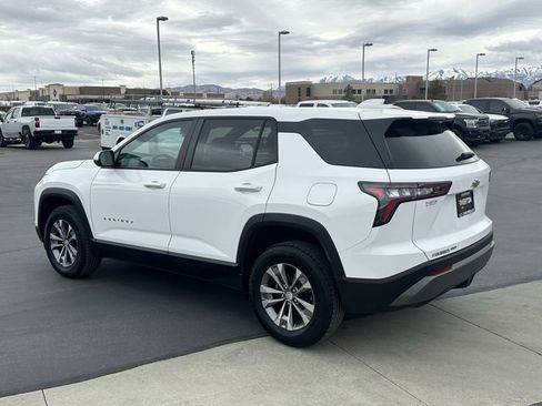 Certified 2025 Chevrolet Equinox LT image 22