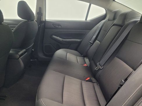 Used 2024 Nissan Altima 2.5 SV image 18