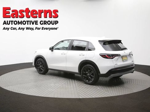 Used 2025 Honda HR-V Sport image 62