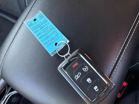 Used 2023 Jeep Grand Cherokee Altitude image 36