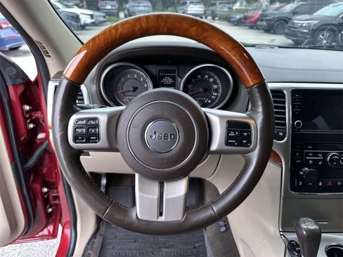 Used 2012 Jeep Grand Cherokee Overland image 18