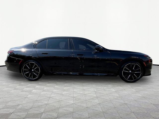 Used 2023 BMW 740i RWD image 8