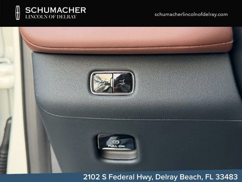 New 2026 Lincoln Navigator Reserve AWD/4WD image 23