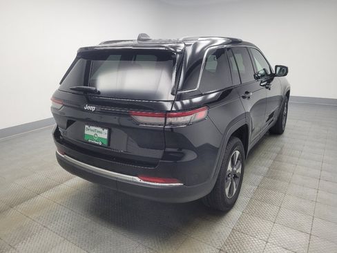 Used 2022 Jeep Grand Cherokee Limited 4xe image 9