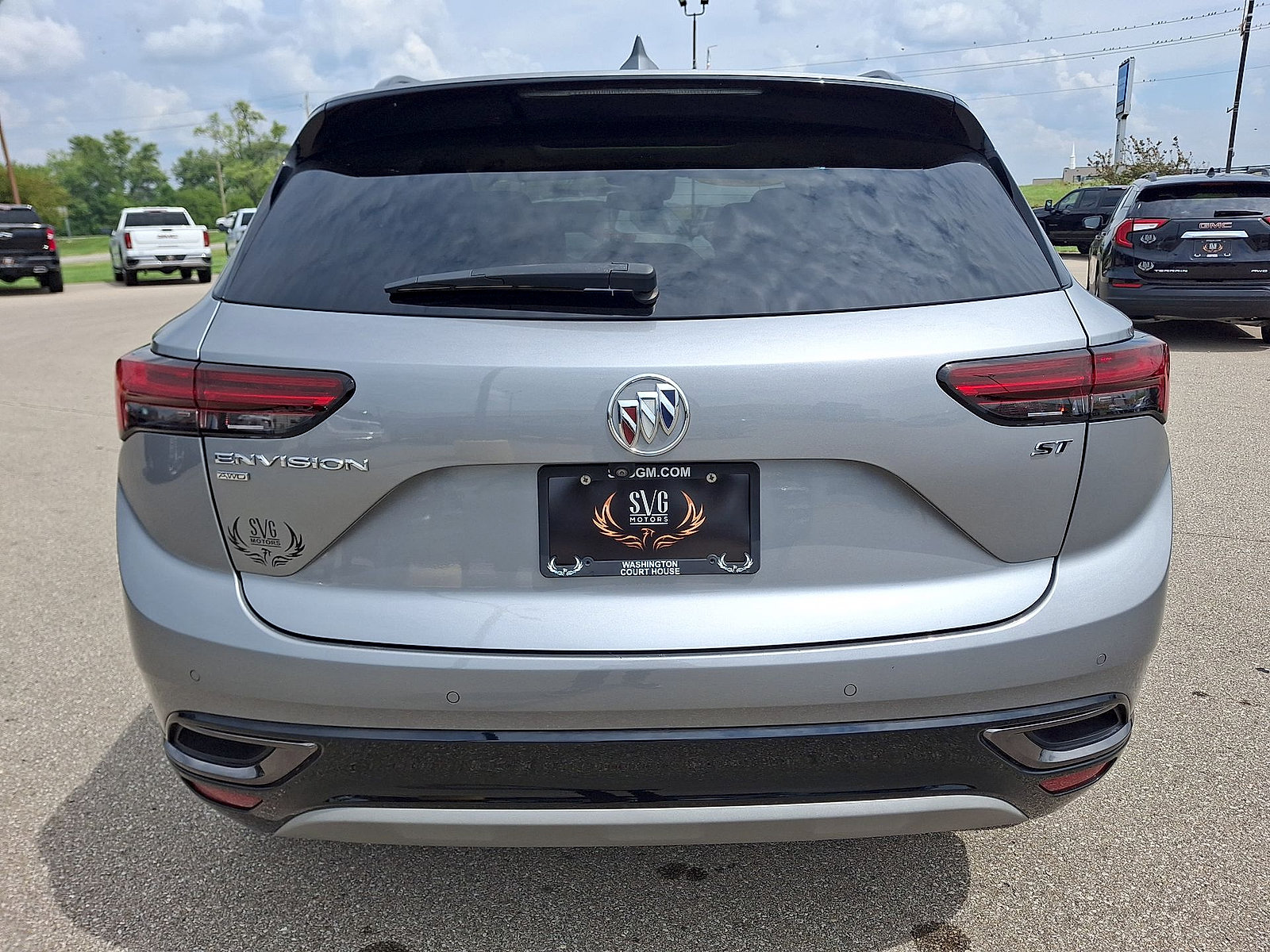 Used 2023 Buick Envision Essence w/ Sport Touring Package AWD/4WD image 23