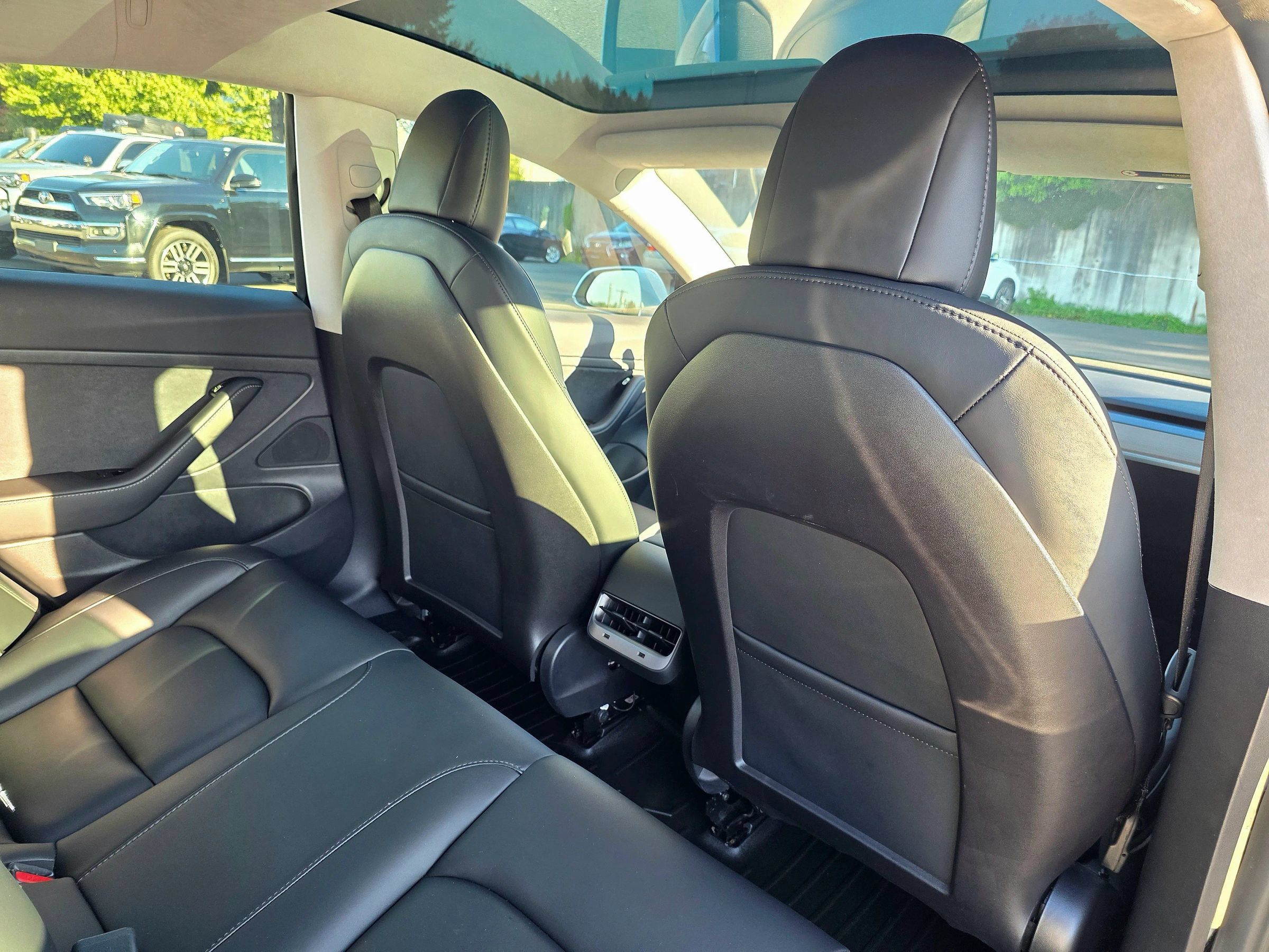 Used 2020 Tesla Model 3 Standard Range Plus RWD image 55