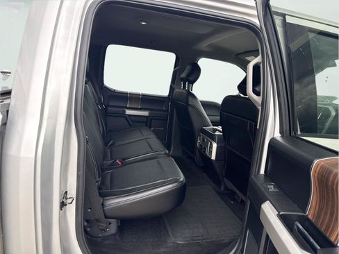 Used 2017 Ford F150 Lariat AWD/4WD image 19