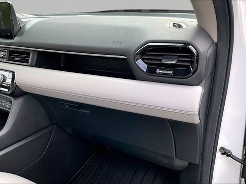 Used 2025 Honda Pilot EX-L image 21