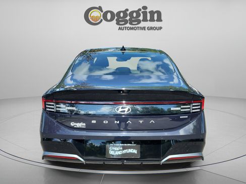 Certified 2024 Hyundai Sonata Limited FWD image 4