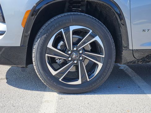New 2026 Buick Enclave Sport Touring w/ Power Package FWD image 7